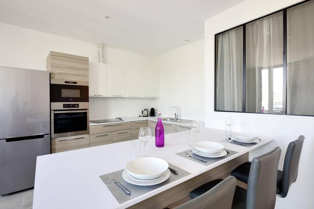 La Ciotat - Magnifique Appartement Climatise Sur Le Port Exterior foto